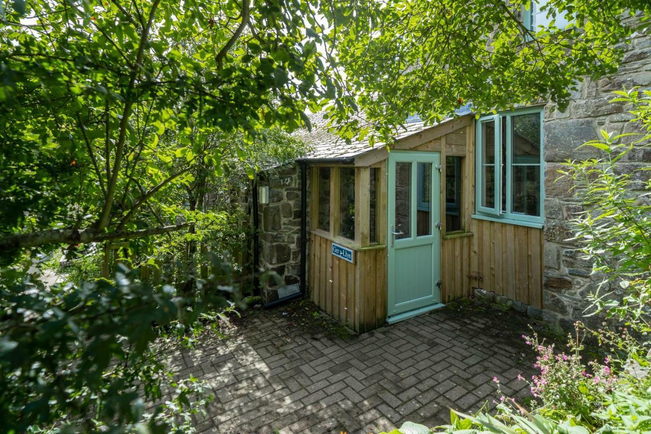 Cwm Connell Coastal Cottages Moylgrove Esterno foto
