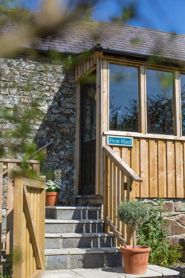 Cwm Connell Coastal Cottages Moylgrove Esterno foto